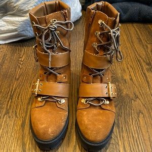 Aqua Bloomingdale’s suede boots brown size 7.5